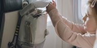 STOKKE transformējams čemodāns un mugursoma JETKIDS™, melna, 570604